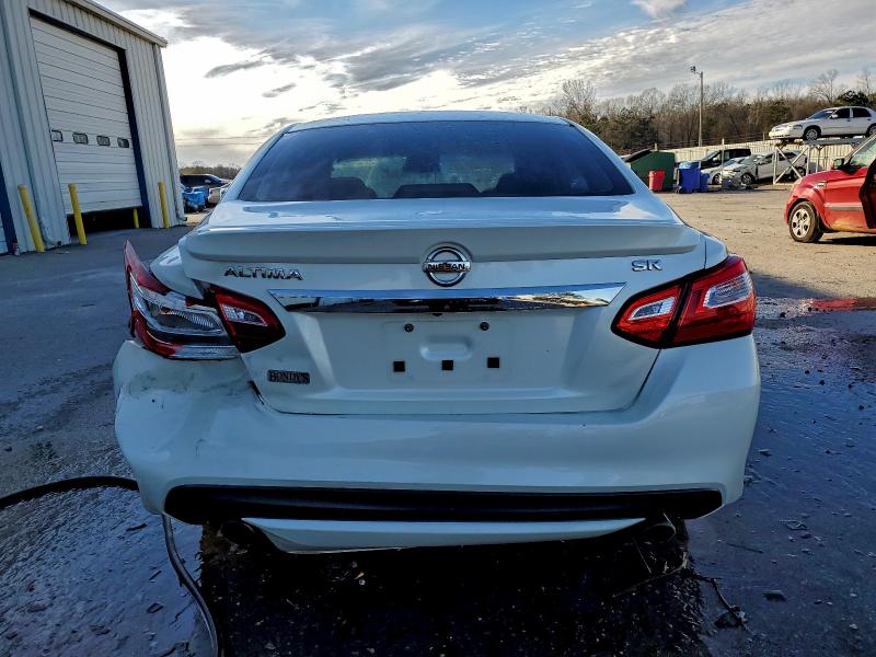 Photo 6 from auction – 2016 NISSAN ALTIMA 2.5 with VIN 1N4AL3AP6GC208360