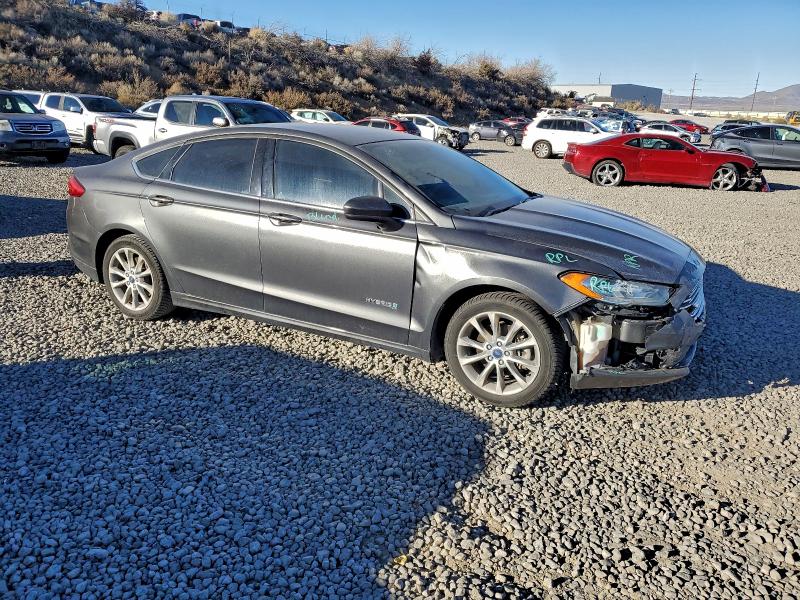 Photo 4 from auction – 2017 FORD FUSION SE with VIN 3FA6P0LUXHR238542