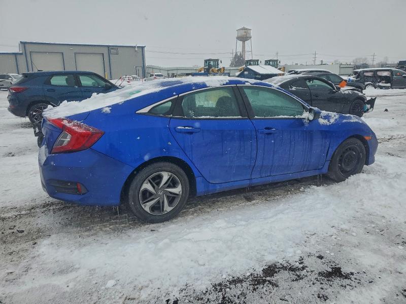Photo 3 from auction – 2019 HONDA CIVIC LX with VIN 2HGFC2F66KH511883