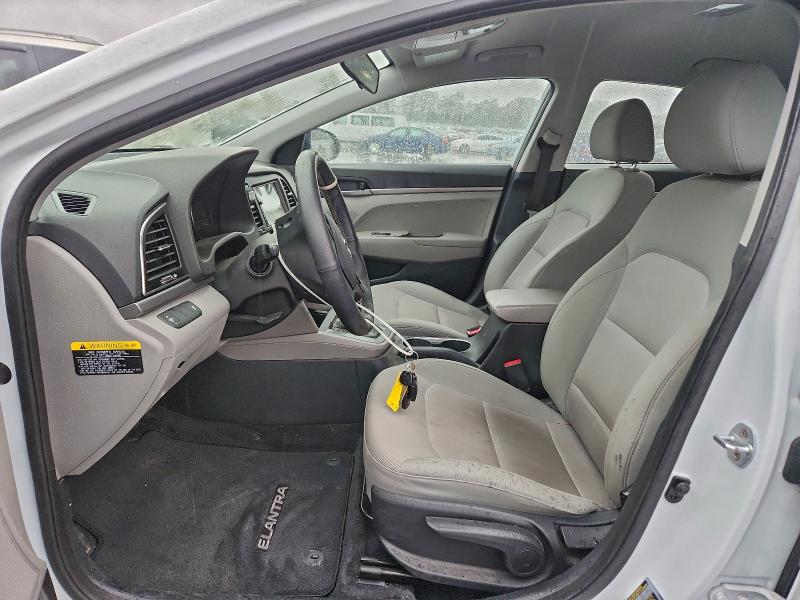 Photo 7 from auction – 2017 HYUNDAI ELANTRA SE with VIN 5NPD74LF1HH084347