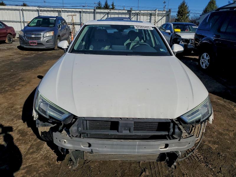 Photo 5 from auction – 2017 AUDI A4 PREMIUM with VIN WAUENAF46HN018375