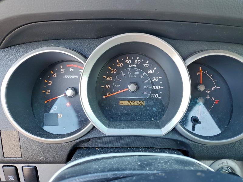Photo 9 from auction – 2006 TOYOTA 4RUNNER SR with VIN JTEZU14RX60079515