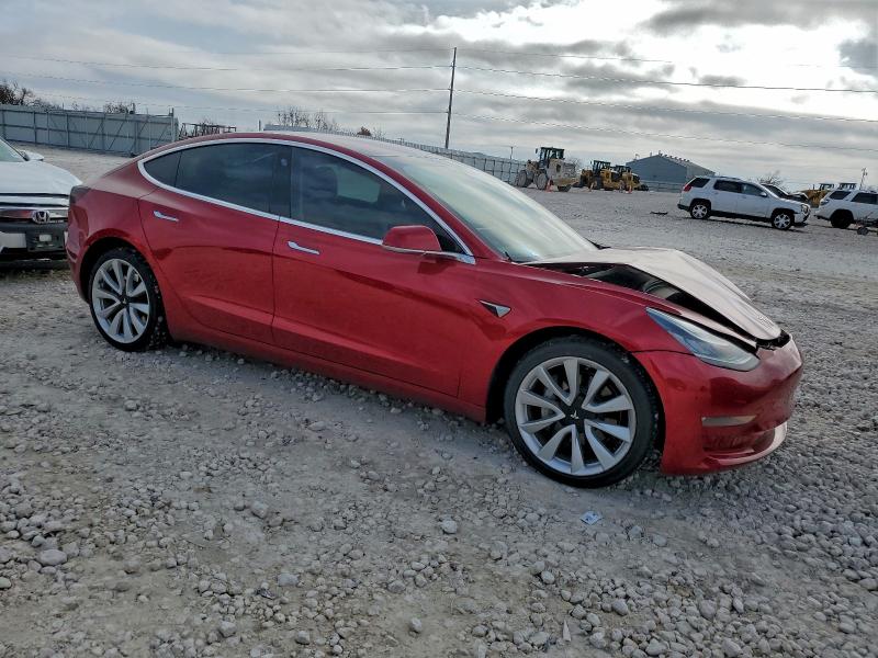 Photo 4 from auction – 2018 TESLA MODEL 3 with VIN 5YJ3E1EB7JF117320