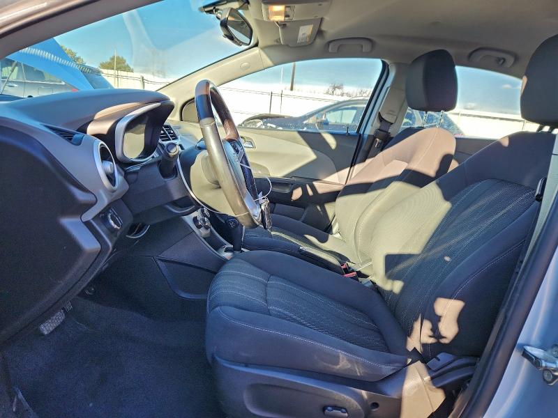 Photo 7 from auction – 2017 CHEVROLET SONIC LT with VIN 1G1JD5SH5H4166200