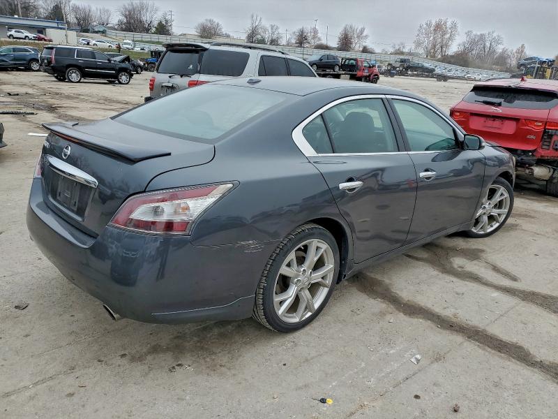 Photo 3 from auction – 2012 NISSAN MAXIMA with VIN 1N4AA5AP5CC858440