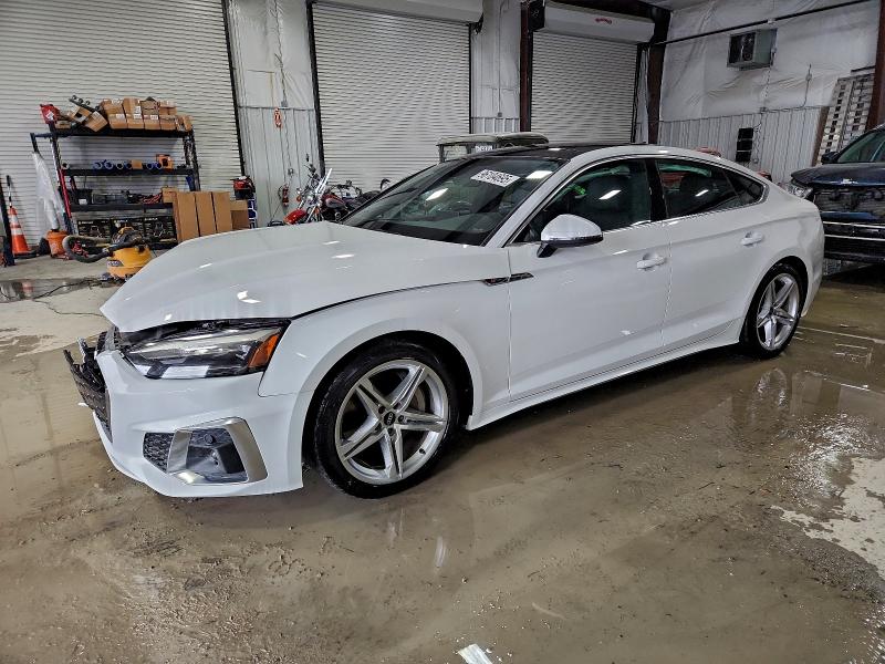 AUDI A5 PREMIUM 2022 with VIN WAUDACF58NA008364 - Photo from auction