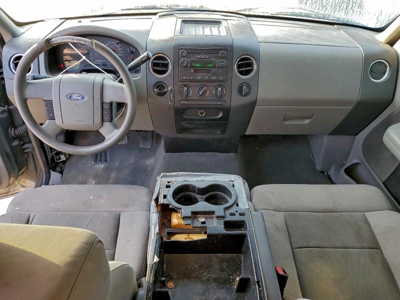 Photo 8 from auction – 2005 FORD F150 with VIN 1FTPX02595KE61390