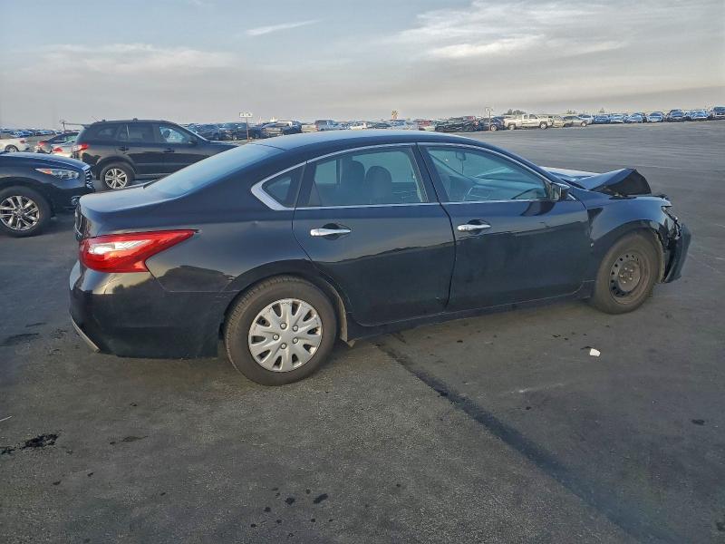 Photo 3 from auction – 2016 NISSAN ALTIMA 2.5 with VIN 1N4AL3APXGC166565
