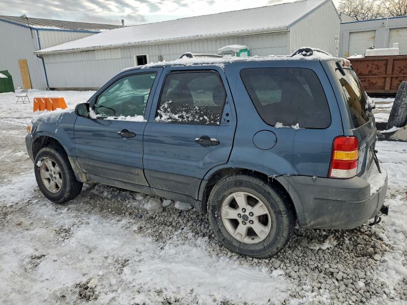 Photo 2 from auction – 2005 FORD ESCAPE XLT with VIN 1FMYU03115KA86793