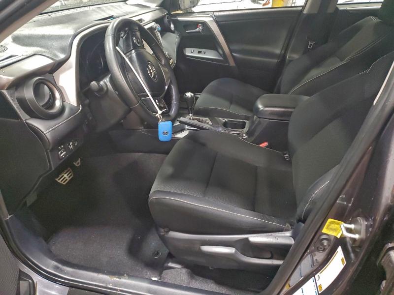 Photo 7 from auction – 2017 TOYOTA RAV4 XLE with VIN JTMRFREVXHJ712391