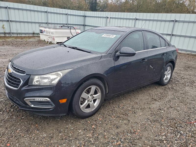 CHEVROLET CRUZE LT 2015 with VIN 1G1PC5SB6F7202710 - Photo from auction