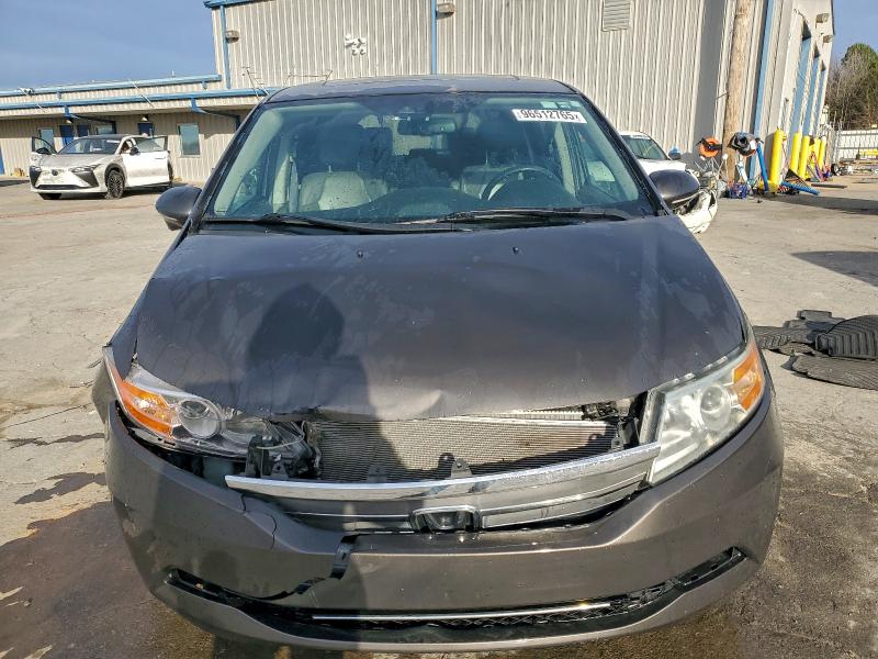 Photo 5 from auction – 2015 HONDA ODYSSEY TO with VIN 5FNRL5H95FB040468
