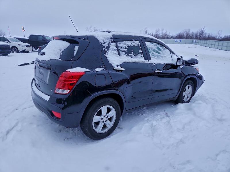 Photo 3 from auction – 2018 CHEVROLET TRAX 1LT with VIN 3GNCJLSB6JL176265