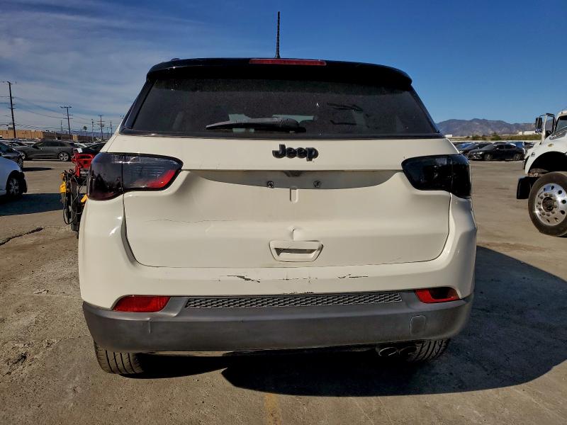 Photo 6 from auction – 2019 JEEP COMPASS LA with VIN 3C4NJCBBXKT789122