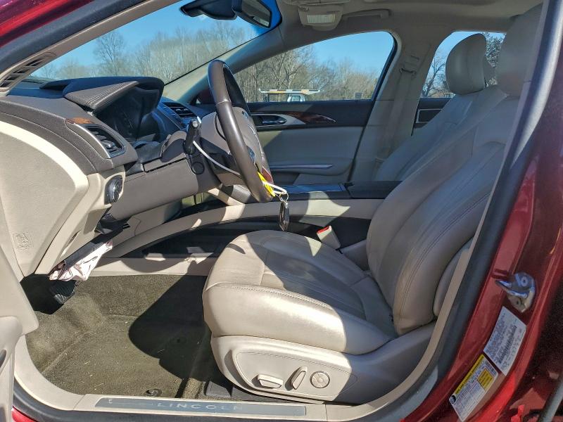 Photo 7 from auction – 2016 LINCOLN MKZ with VIN 3LN6L2GK1GR620365