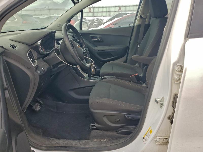 Photo 7 from auction – 2019 CHEVROLET TRAX LS with VIN 3GNCJKSB0KL406247