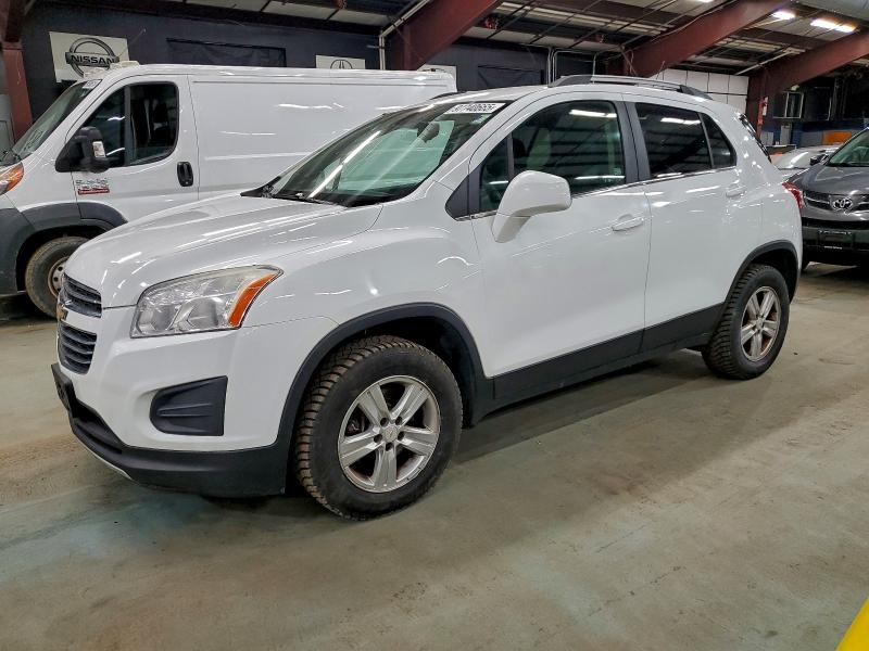 CHEVROLET TRAX 2016 with VIN KL7CJPSB6GB601913 - Photo from auction