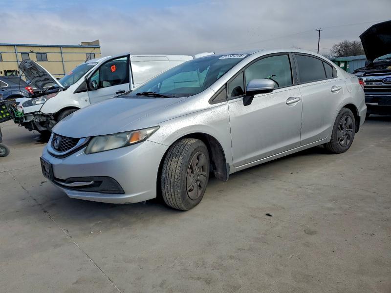 HONDA CIVIC LX 2014 with VIN 19XFB2F57EE028783 - Photo from auction