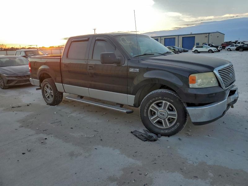 Photo 4 from auction – 2006 FORD F150 SUPER with VIN 1FTRW12W56KD07612