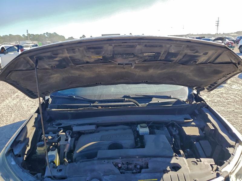Photo 12 from auction – 2017 NISSAN PATHFINDER with VIN 5N1DR2MNXHC697482