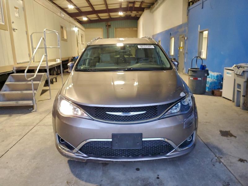 Photo 5 from auction – 2017 CHRYSLER PACIFICA T with VIN 2C4RC1EG9HR788661