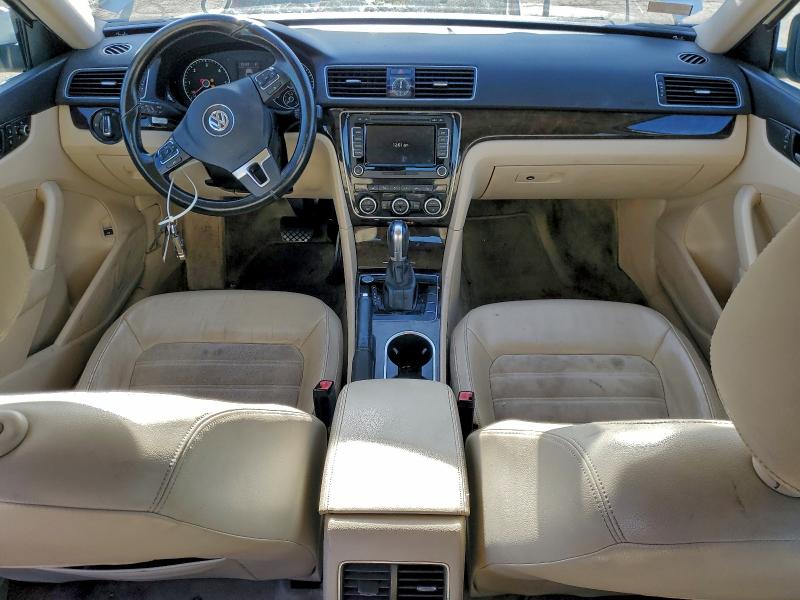 Photo 8 from auction – 2014 VOLKSWAGEN PASSAT SEL with VIN 1VWCN7A32EC005882