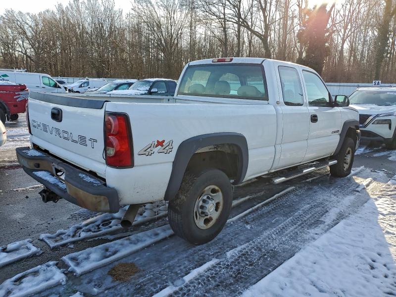 Photo 3 from auction – 2005 CHEVROLET SILVERADO with VIN 1GCHK29G95E236276
