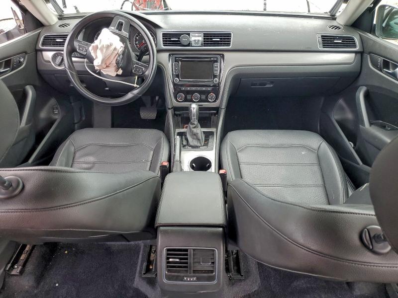 Photo 8 from auction – 2014 VOLKSWAGEN PASSAT SE with VIN 1VWBT7A31EC038101