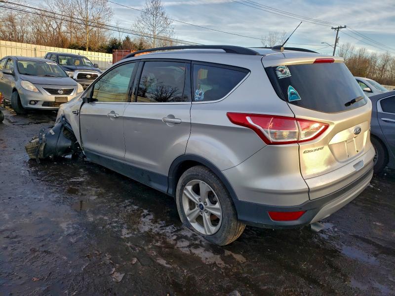 Photo 2 from auction – 2016 FORD ESCAPE SE with VIN 1FMCU0GX4GUB06907