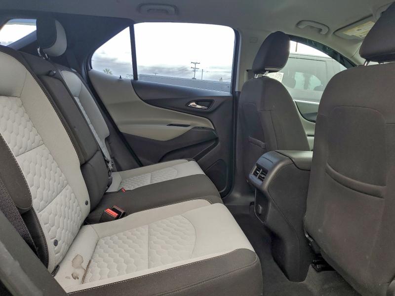 Photo 11 from auction – 2018 CHEVROLET EQUINOX LS with VIN 2GNAXHEV0J6243374