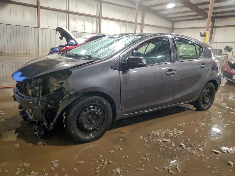 TOYOTA PRIUS C 2013 with VIN JTDKDTB38D1543781 - Photo from auction