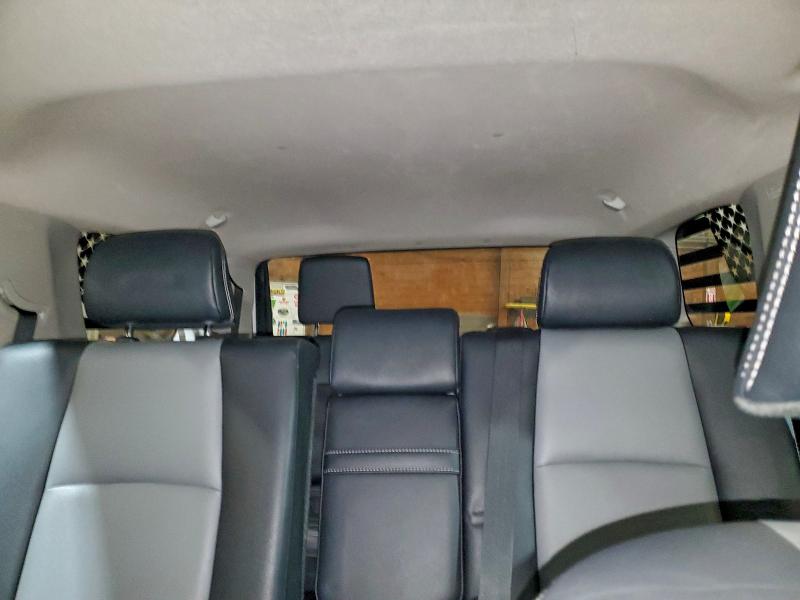 Photo 10 from auction – 2019 TOYOTA 4RUNNER SR with VIN JTEBU5JR8K5631958
