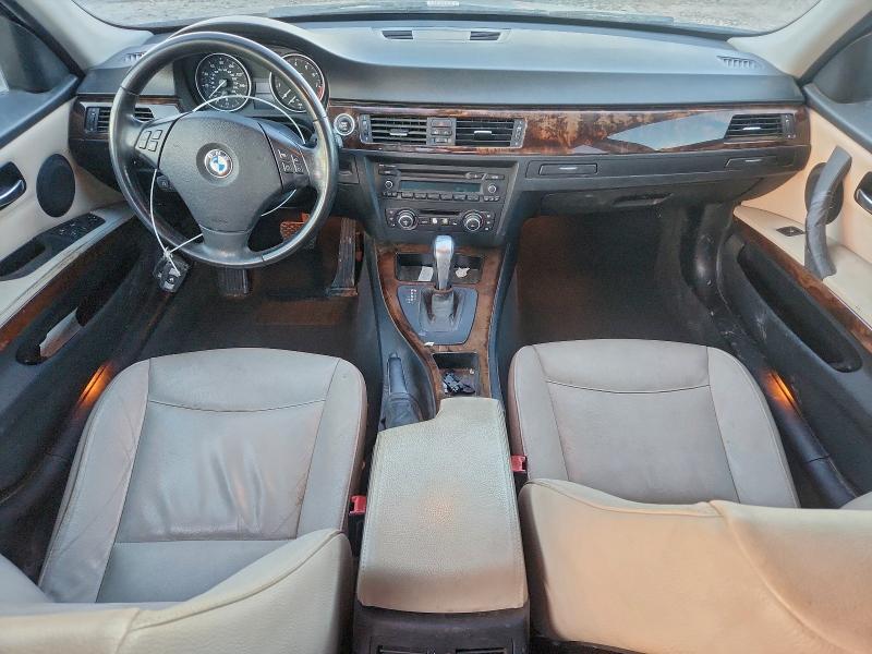 Photo 8 from auction – 2011 BMW 335 I with VIN WBAPM5C54BE575535