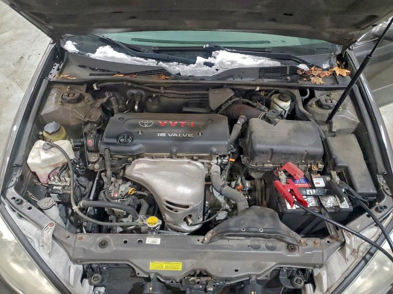 Photo 11 from auction – 2004 TOYOTA CAMRY LE with VIN 4T1BE30K74U827405