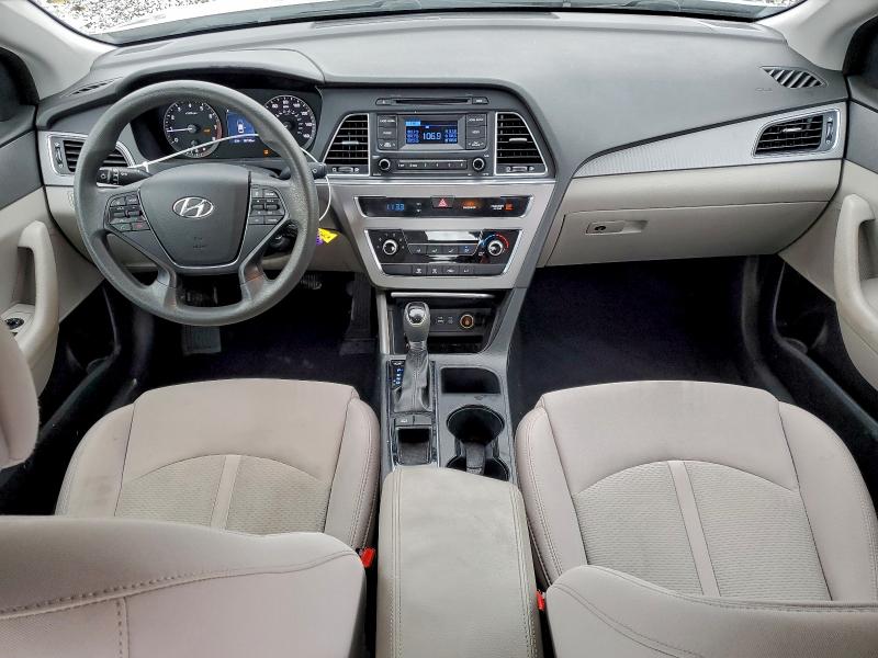 Photo 8 from auction – 2015 HYUNDAI SONATA SE with VIN 5NPE24AF4FH060059