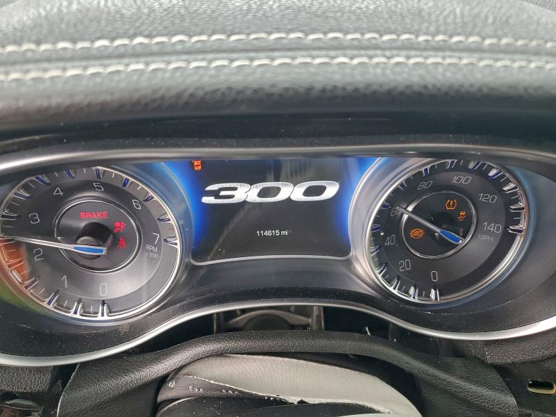 Photo 9 from auction – 2021 CHRYSLER 300 S with VIN 2C3CCABG5MH595759