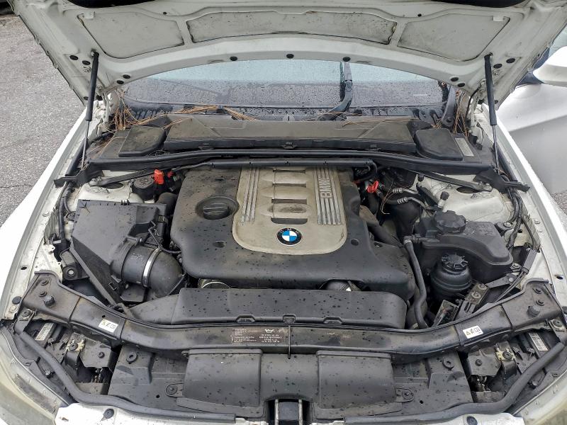 Photo 11 from auction – 2011 BMW 335 D with VIN WBAPN7C58BA781246