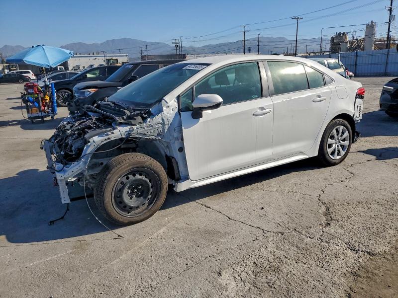 TOYOTA COROLLA LE 2024 with VIN JTDBCMFE4RJ033469 - Photo from auction