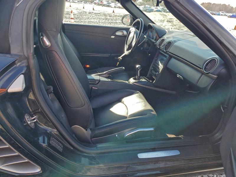 Photo 10 from auction – 2011 PORSCHE BOXSTER with VIN WP0CA2A81BS710686
