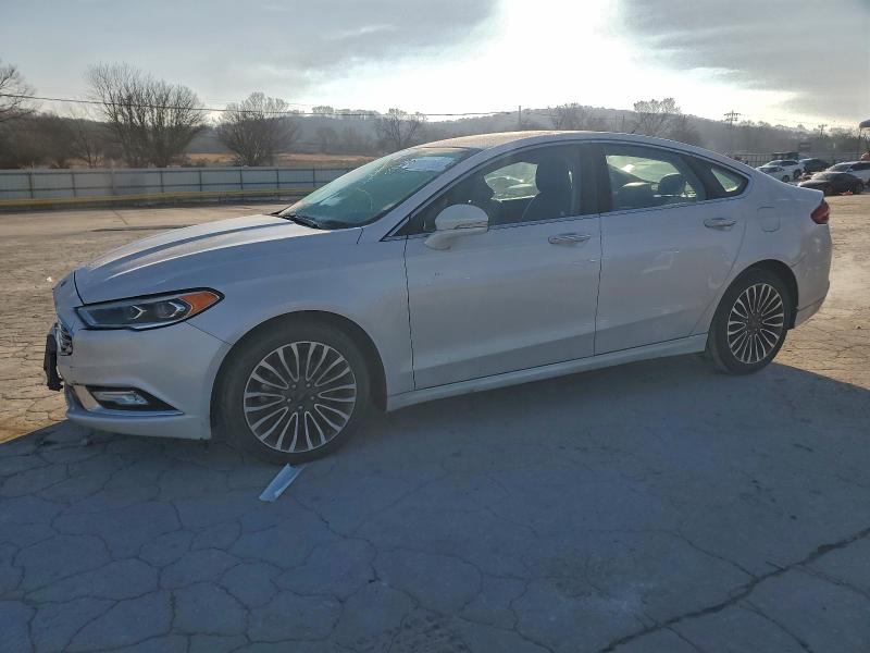 FORD FUSION 2017 with VIN 3FA6P0HD0HR304783 - Photo from auction