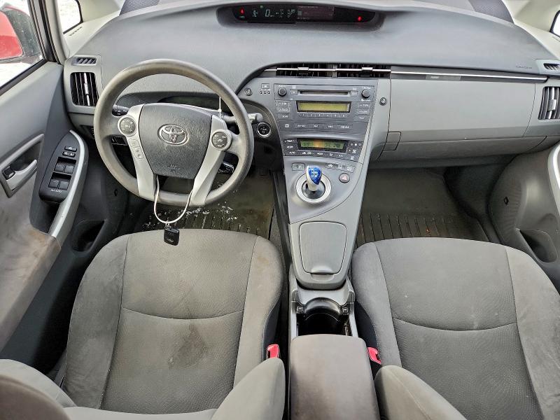 Photo 8 from auction – 2011 TOYOTA PRIUS with VIN JTDKN3DU3B5368607