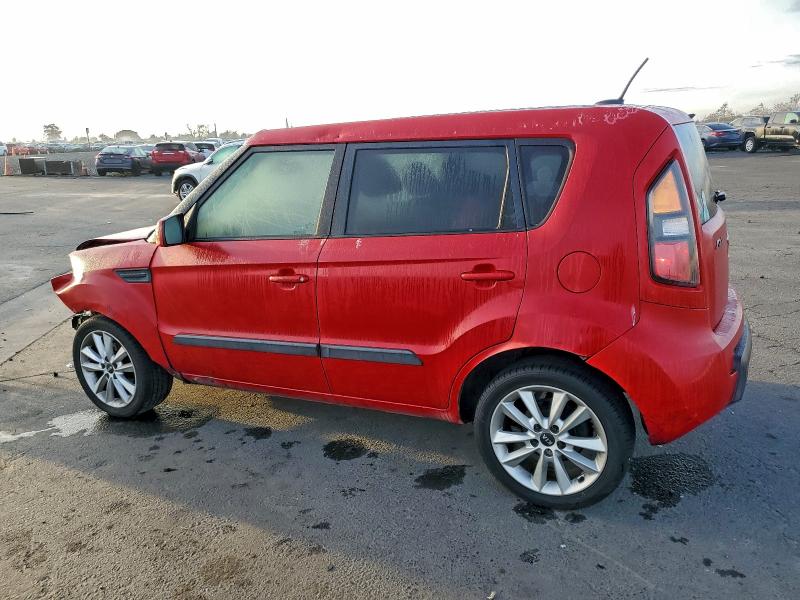 Снимка 2 от търг – 2011 KIA SOUL + с VIN KNDJT2A22B7292218
