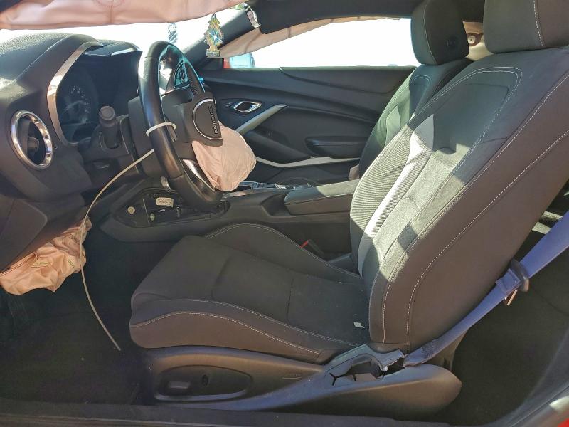 Photo 7 from auction – 2016 CHEVROLET CAMARO with VIN 1G1FB1RS6G0142306