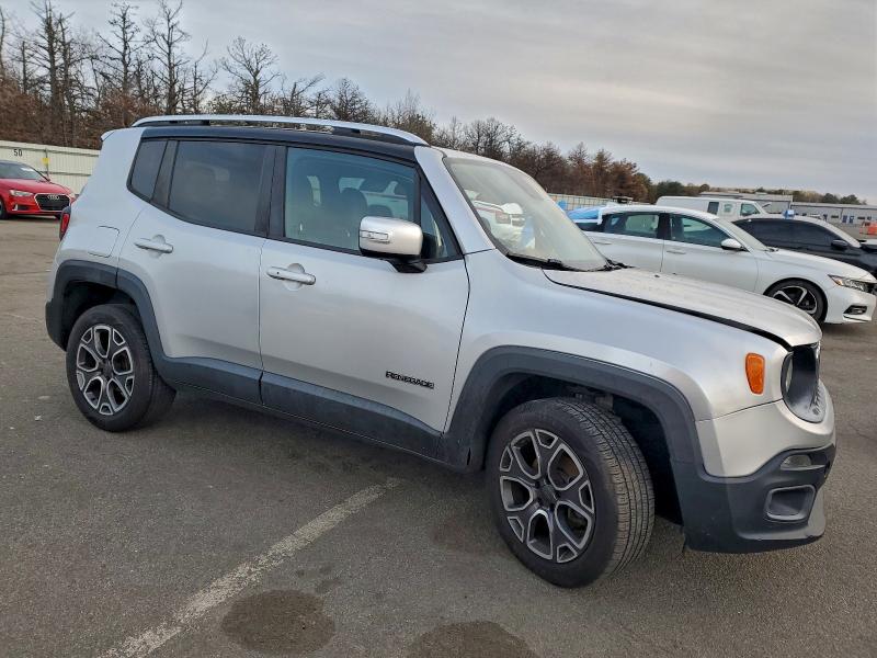 Photo 4 from auction – 2015 JEEP RENEGADE L with VIN ZACCJBDT0FPB54822