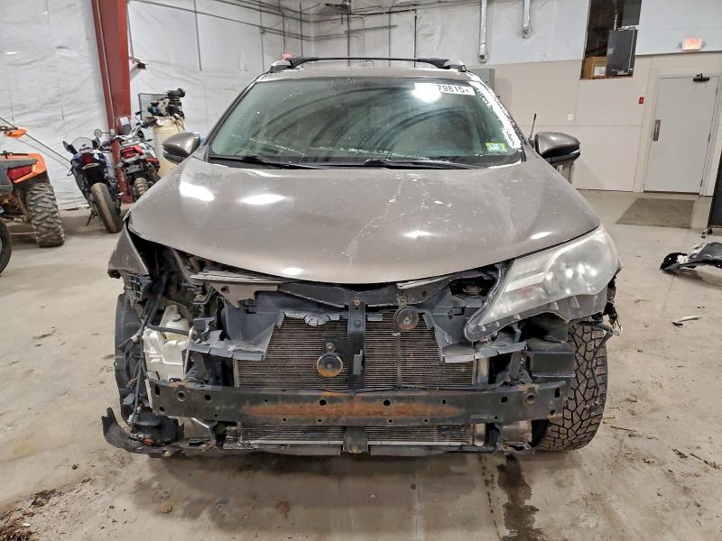 Photo 5 from auction – 2013 TOYOTA RAV4 XLE with VIN 2T3RFREV5DW043684