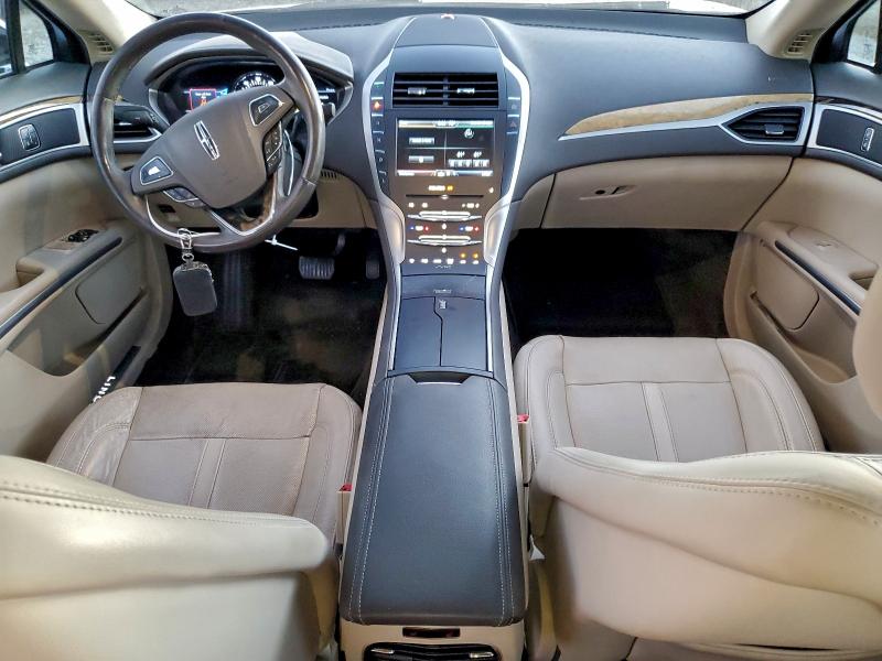 Photo 8 from auction – 2016 LINCOLN MKZ HYBRID with VIN 3LN6L2LU3GR611223