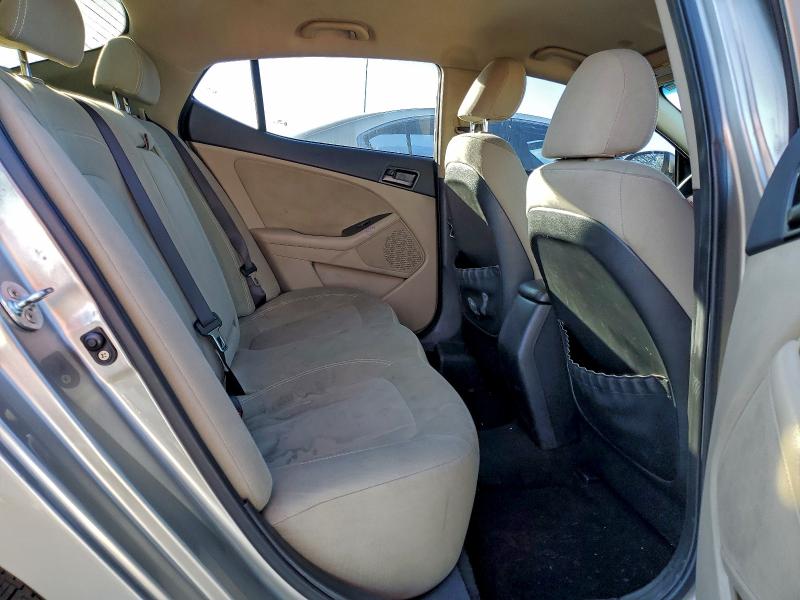 Photo 10 from auction – 2011 KIA OPTIMA LX with VIN KNAGM4A74B5194461