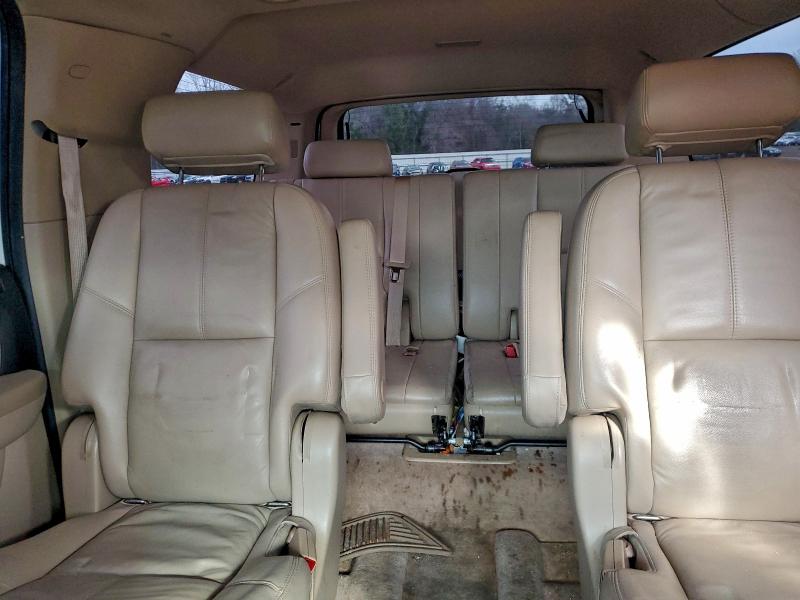 Photo 10 from auction – 2008 CHEVROLET SUBURBAN with VIN 1GNFK16398R228573