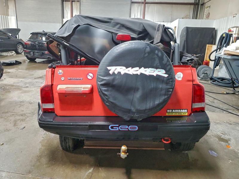 Photo 6 from auction – 1995 GEO TRACKER with VIN 2CNBE18U1S6925545