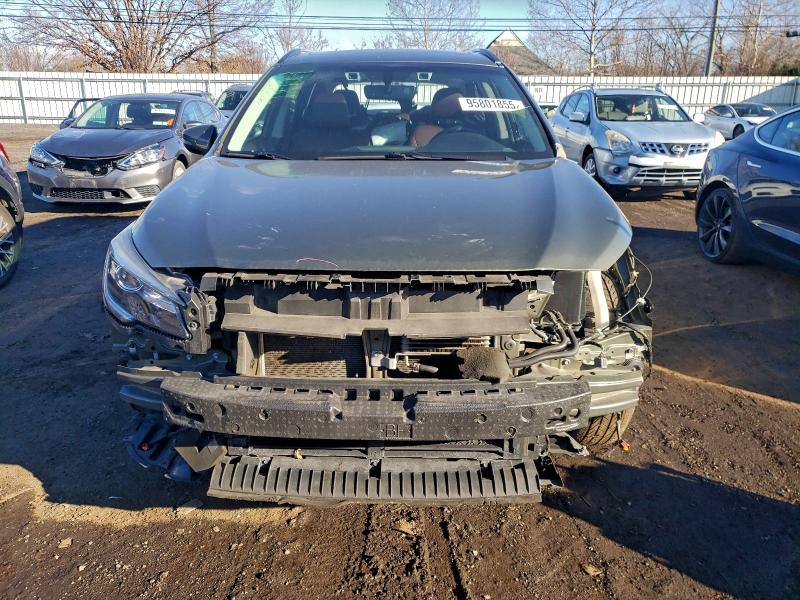 Photo 5 from auction – 2018 SUBARU OUTBACK TO with VIN 4S4BSATC4J3311005